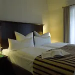 Hotel Mutiger Ritter 3*