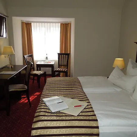 Hotel Mutiger Ritter 3*