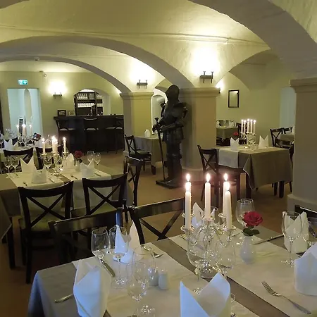 Hotel Mutiger Ritter 3*