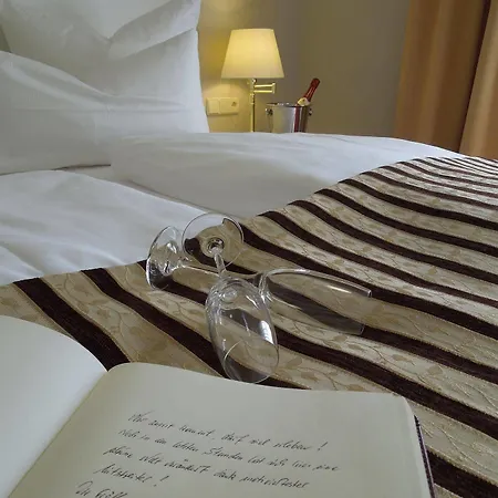 酒店 Mutiger Ritter 3*